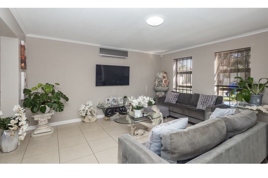 3 Bedroom Property for Sale in Brackenfell South Western Cape